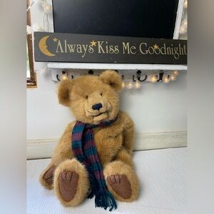 Boyds Bears & Friends Charlie P Chatsworth Bear Puppet Plush with 18" Scarf